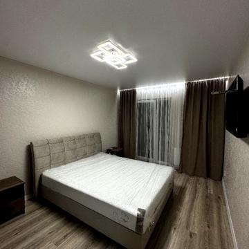 Подільська вул., 10/5 к2