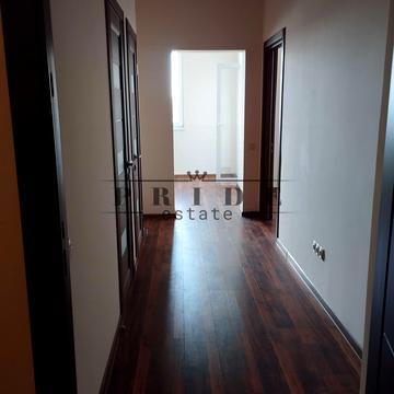 Ярослава Гашека бульв., 20