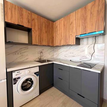 Олега Мудрака вул. (Генерала Наумова), 1-Б