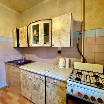 Вигурівський бульв., 6