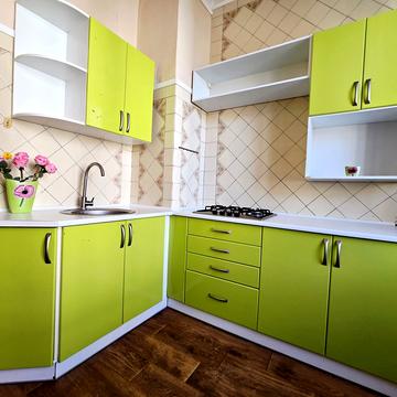 Євгенія Єніна вул. (Бакуліна), 14