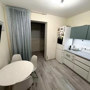 Софії Русової вул., 3