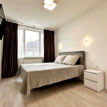 Під Голоском вул., 24-В