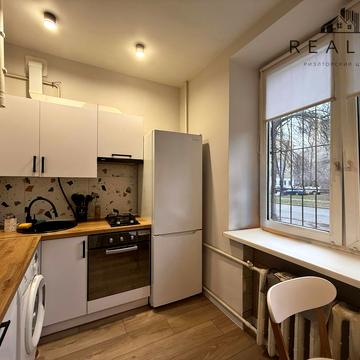 Незалежної України вул. (40 років Радянської України), 62