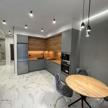 Святищенська вул., 11