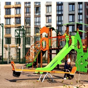 Дніпровська набережна вул., 20-А