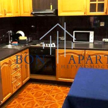 Євгена Коновальця вул. (Щорса), 15 к4