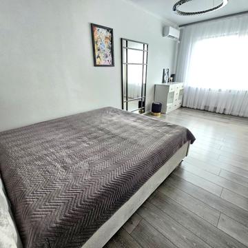 Бориса Гмирі вул., 18