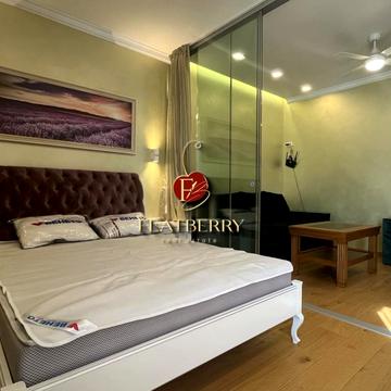 Джона Маккейна вул. (Івана Кудрі), 26