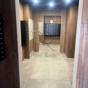 Сімї Кульженків вул. (Петра Дегтяренка), 21