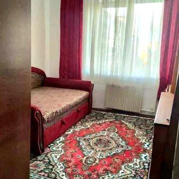 Героїв полку "Азов" вул. (Маршала Малиновського), 3