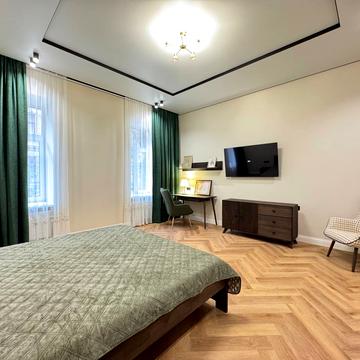 Олени Степанівни вул. (Ленінградська), 4