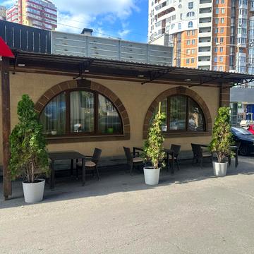 23 Серпня вул., 64