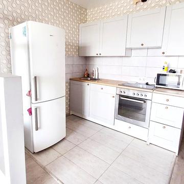 Полтавська вул., 69