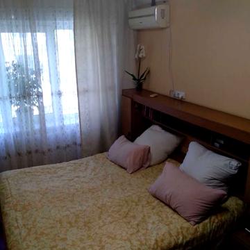 Петра Курінного вул. (Комісара Рикова), 5