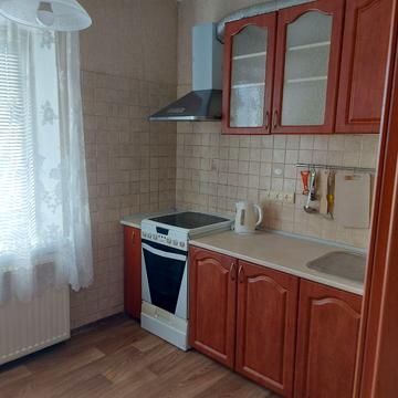 Ореста Васкула вул., 44/50