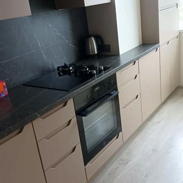 Незалежності вул. (Титова), 12-А