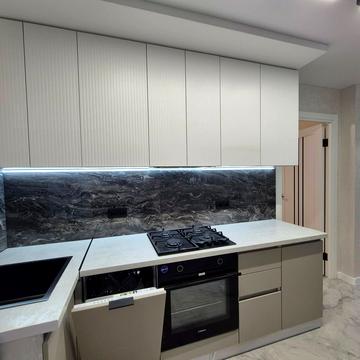 Київська вул., (Будинок 5)