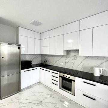 Червоної Калини просп., 56