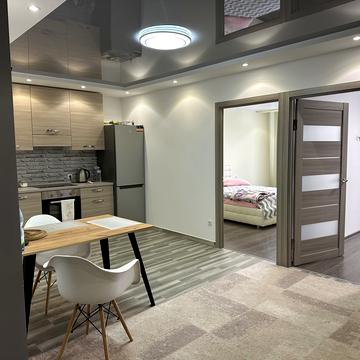 Андрія Сахарова вул., 5