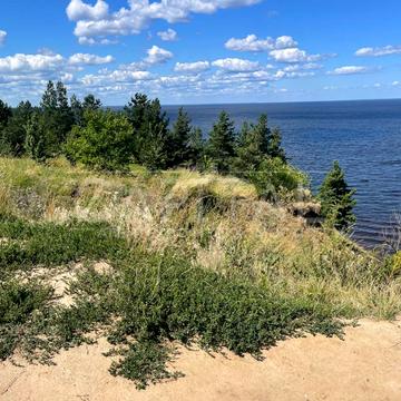 Набережно-Дніпровська, 55