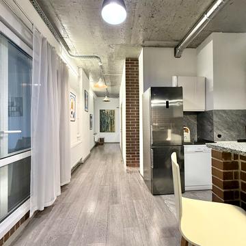 Жилянська вул., 118