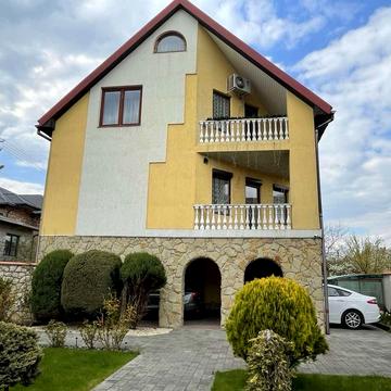 Загородня вул.