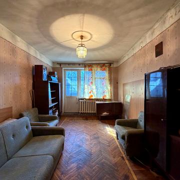 Каденюка вул., 8б