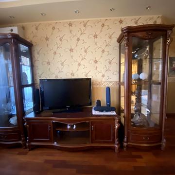 Єреванська вул., 13