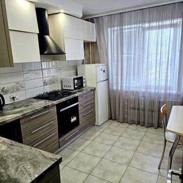 Донецьке шосе, 15