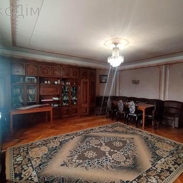 Шкільна вул., 9