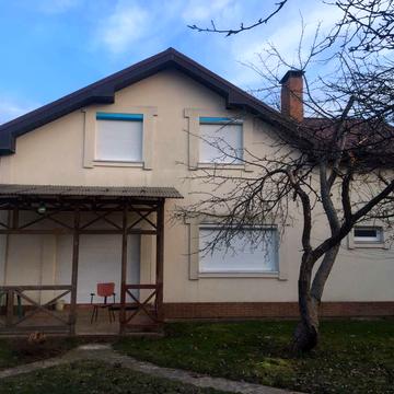 Садова вул.