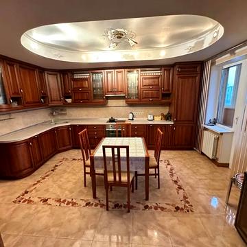 Віктора Забіли вул., 5