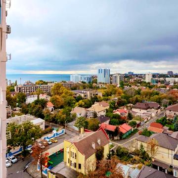 Новоберегова вул., 12-А