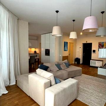 Миколи Міхновського бульв. (Дружби народів), 14-16