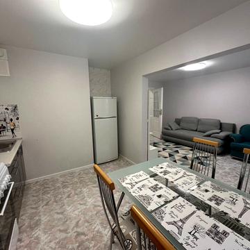 Князів Острозьких вул. (Московська), 17/2