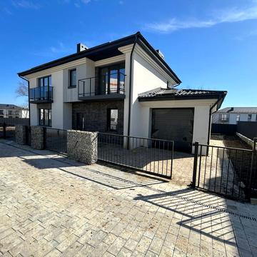 Потічна вул.