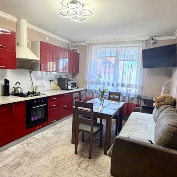 Оксамитова вул., 1-Б