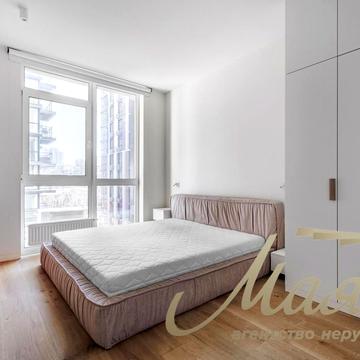 Джона Маккейна вул. (Івана Кудрі), 1-А