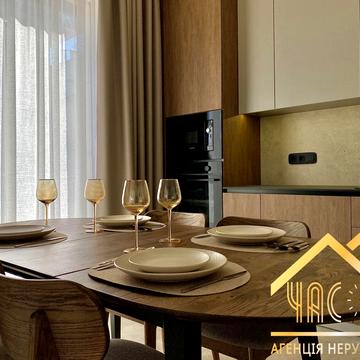 Центральна вул.