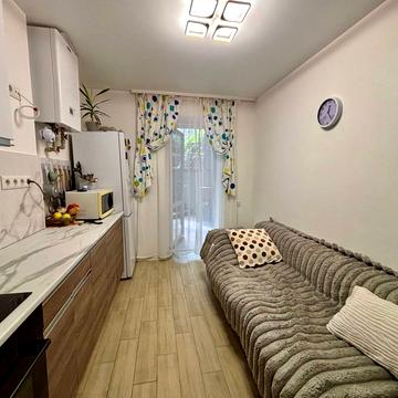 Полтавська вул., 27-Д