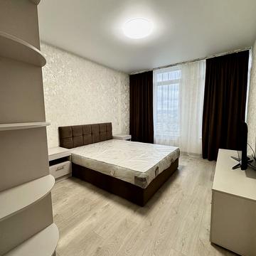 Гетьмана Івана Мазепи вул. (Топольна), 25-Д