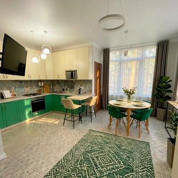 Степана Ленкавського вул., 10