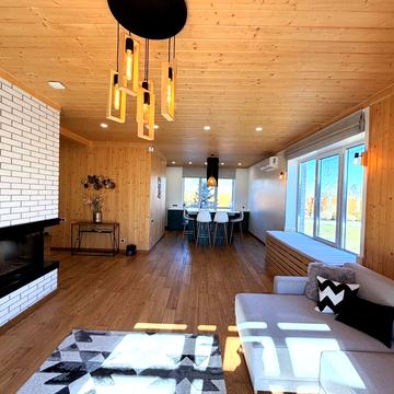 Гетьманська, 12