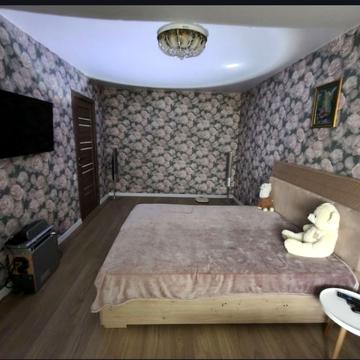 Академіка Янгеля вул., 12