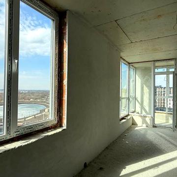 Героїв Майдану вул., 5