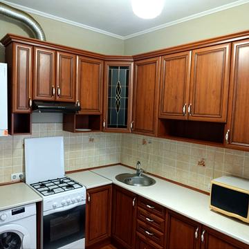 Різьбярська вул., 5