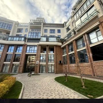 Сергія Подолинського вул. (Благоєва), 7