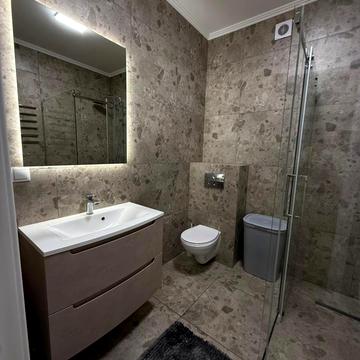 Міклоша Берчені вул., 50