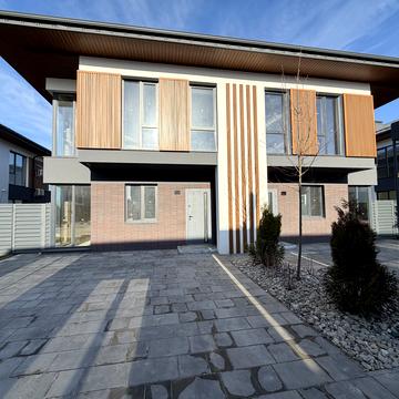 Полтавська вул., 19